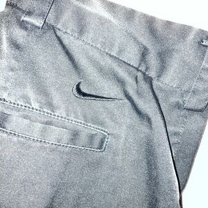 Nike , dri fit Luxury Golf Shorts , size 34 , black ,